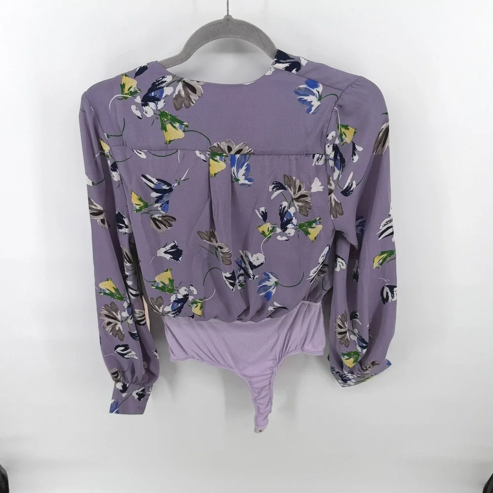 Superdown Bodysuit Floral Wrap Small Lavender Womens Revolve Surplice Top NWT